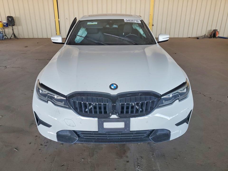 54830716 :رقم المزاد ، 3MW5R1J05M8C22087 vin ، 2021 Bmw 330i مزاد بيع
