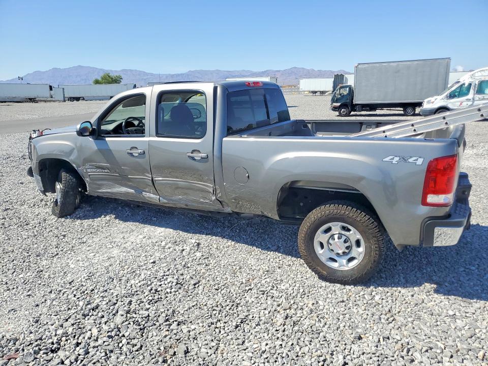 55175126 :رقم المزاد ، 1GTHK23677F532863 vin ، 2007 Gmc Sierra مزاد بيع