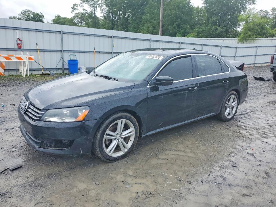 Продаж на аукціоні авто 2013 Volkswagen Passat, vin: 1VWBH7A35DC118632, номер лоту: 52432636