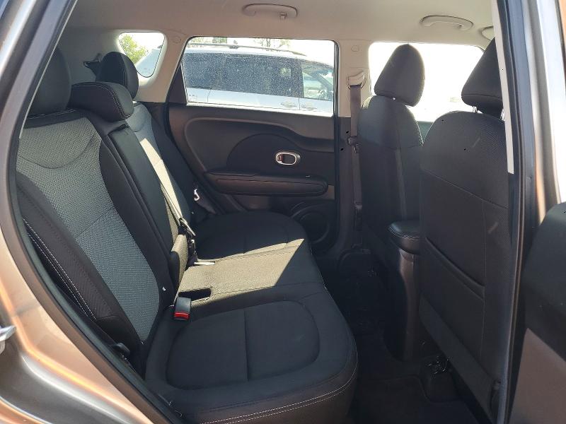 Продаж на аукціоні авто 2018 Kia Soul, vin: KNDJP3A52J7620014, номер лоту: 51596066