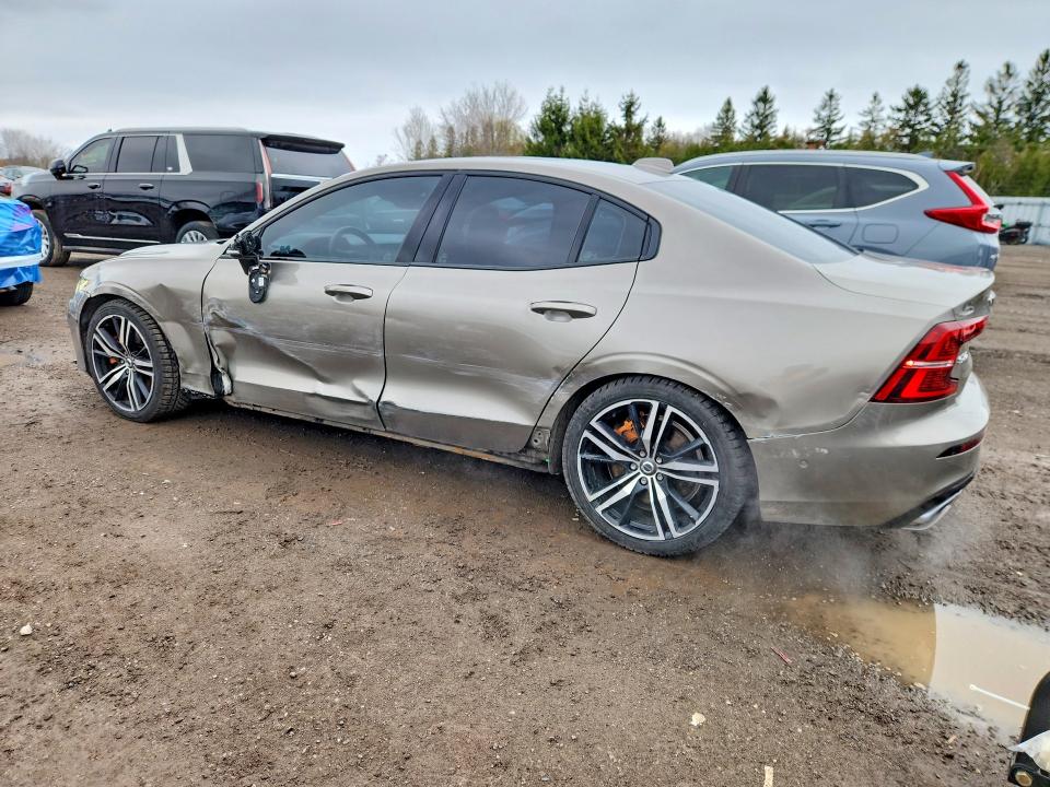 2019 Volvo S60 მანქანა იყიდება აუქციონზე, vin: 7JRA22TM6KG004283, აუქციონის ნომერი: 50418056