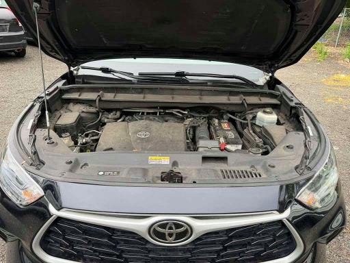 51918276 :رقم المزاد ، 5TDGZRBH5NS591314 vin ، 2022 Toyota Highlander مزاد بيع