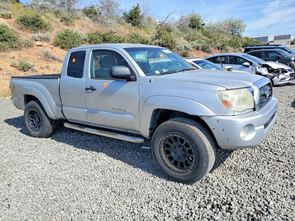 Продажа на аукционе авто 2007 Toyota Tacoma, vin: 5TEUU42N97Z352705, номер лота: 53995256