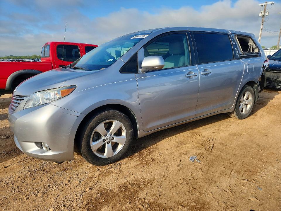 Продажа на аукционе авто 2012 Toyota Sienna, vin: 5TDKA3DC7CS015690, номер лота: 48316296