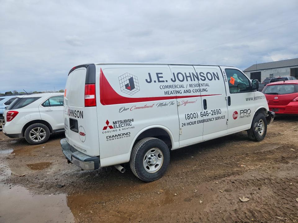 2021 Chevrolet Express G2500 მანქანა იყიდება აუქციონზე, vin: 1GCWGAFP4M1188750, აუქციონის ნომერი: 50044696