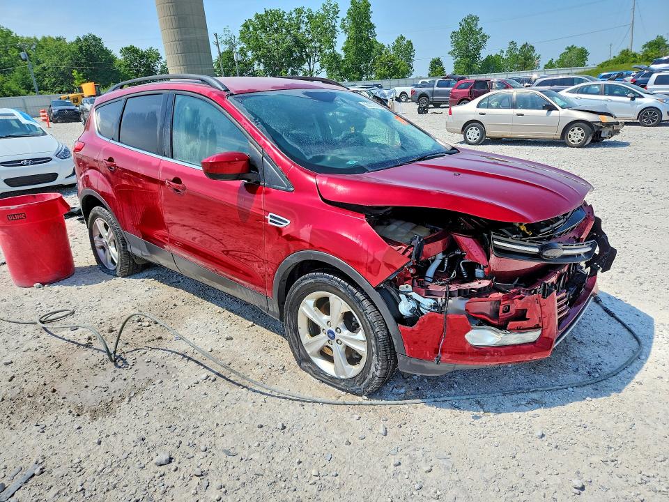 Продажа на аукционе авто 2015 Ford Escape, vin: 1FMCU9G90FUC35800, номер лота: 55012316