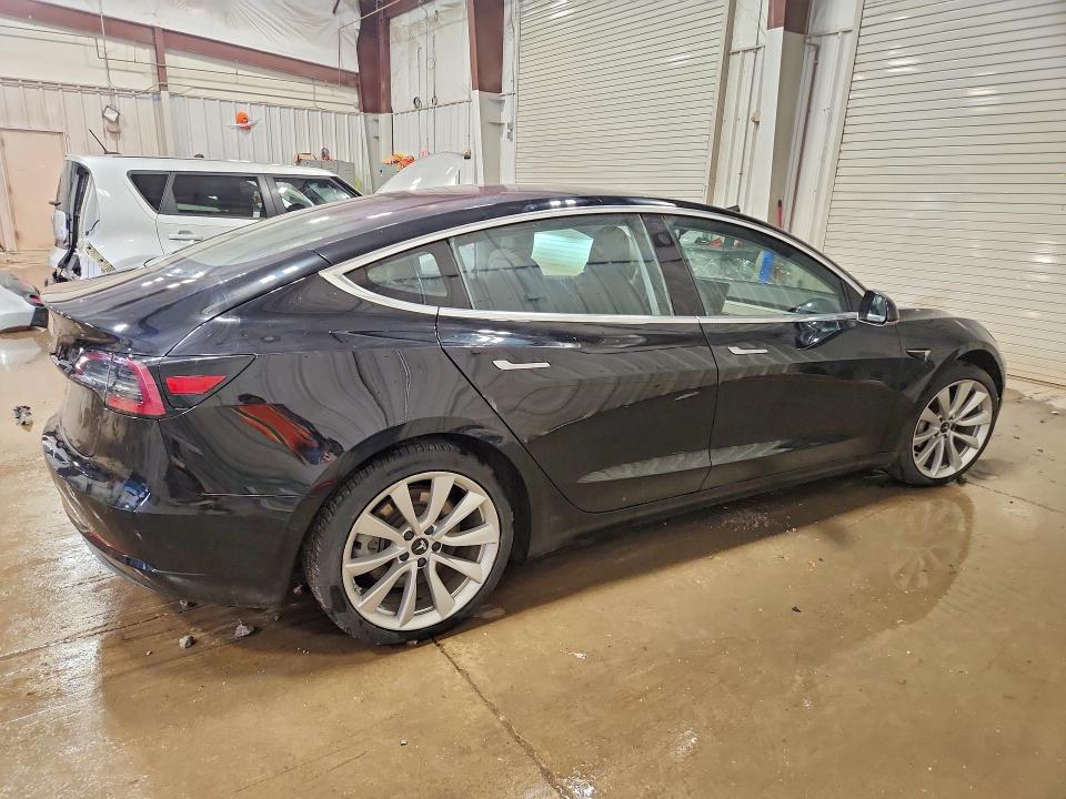 2018 Tesla Model 3 მანქანა იყიდება აუქციონზე, vin: 5YJ3E1EA8JF048449, აუქციონის ნომერი: 54060166