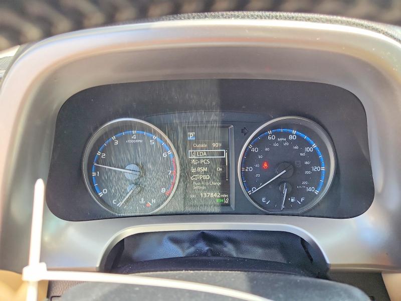 53697756 :رقم المزاد ، JTMWFREV6JD133292 vin ، 2018 Toyota Rav4 مزاد بيع