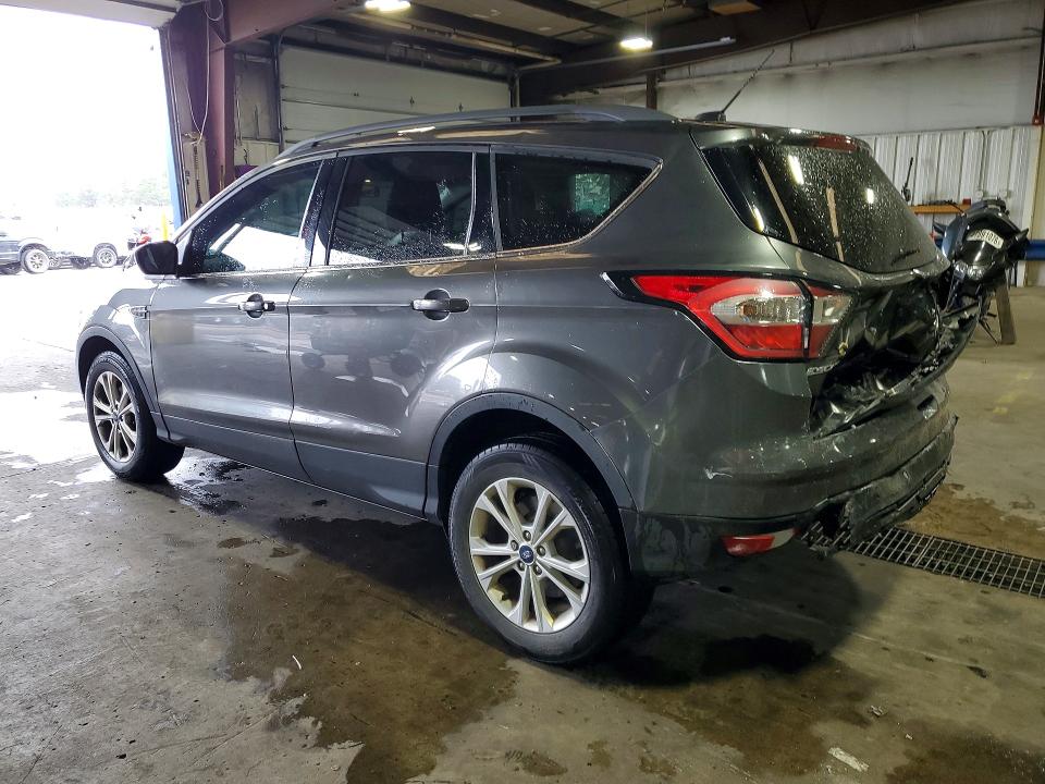 53900006 :رقم المزاد ، 1FMCU9G91HUB62567 vin ، 2017 Ford Escape مزاد بيع