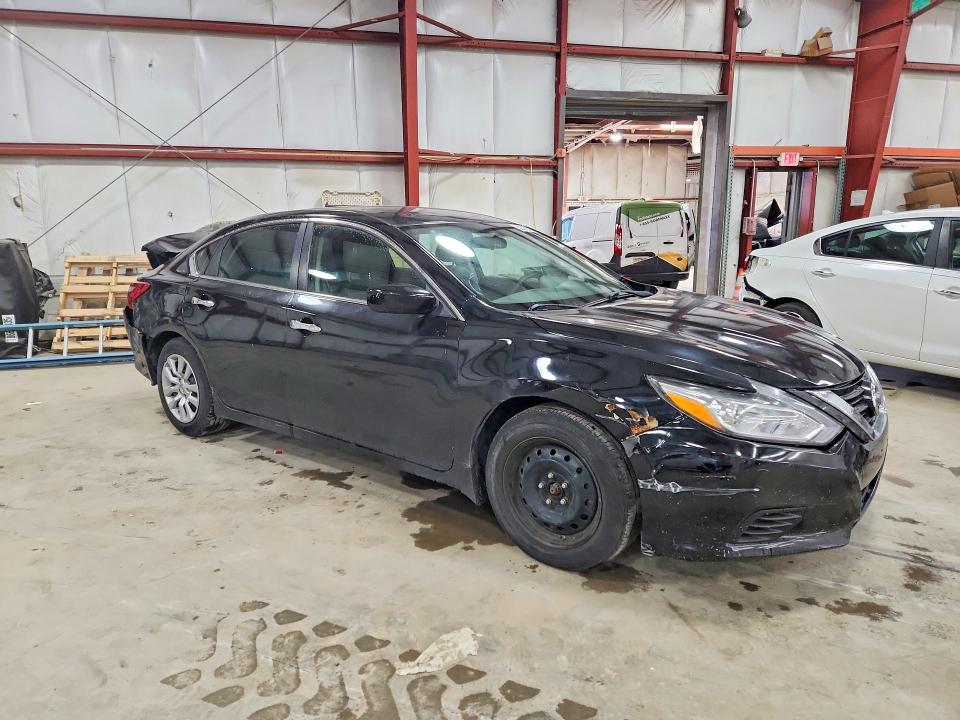 2017 Nissan Altima მანქანა იყიდება აუქციონზე, vin: 1N4AL3AP7HC267869, აუქციონის ნომერი: 52719086