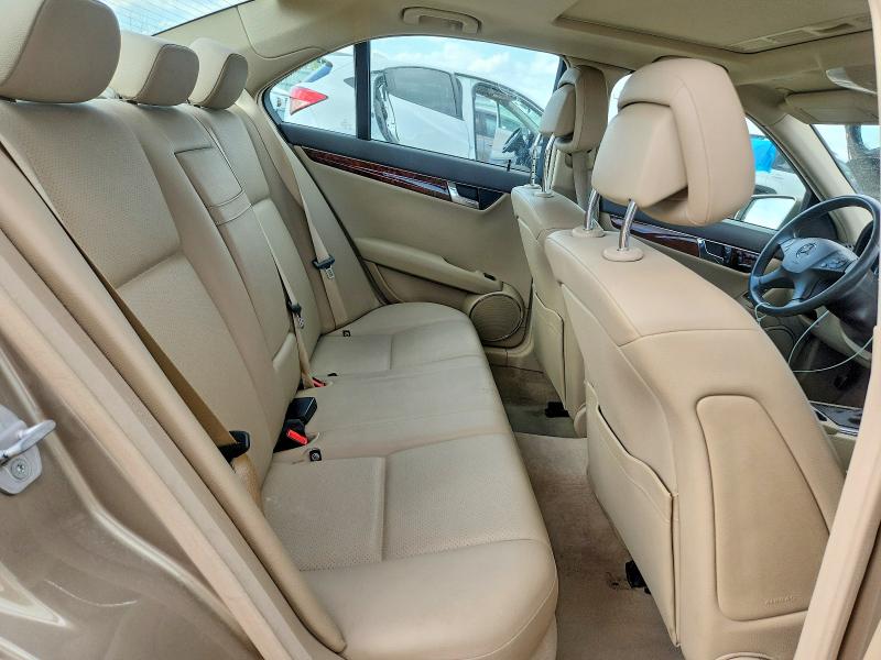 Продажа на аукционе авто 2010 Mercedes-benz C, vin: WDDGF8BB2AR090071, номер лота: 52050376