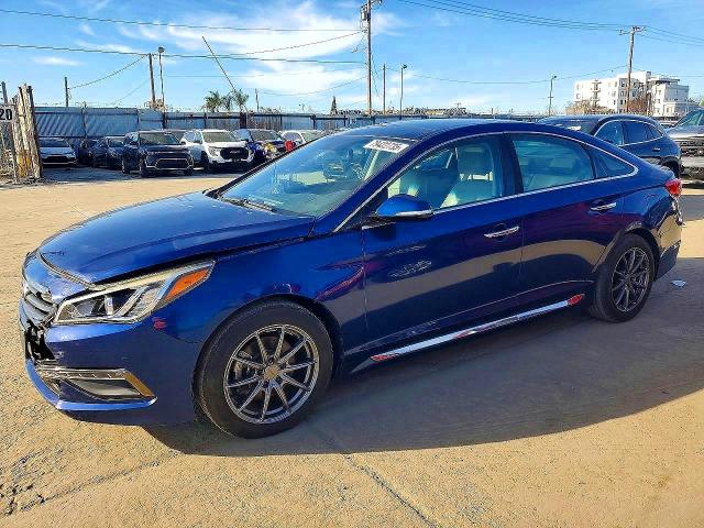 2015 Hyundai Sonata მანქანა იყიდება აუქციონზე, vin: 5NPE34AF3FH079473, აუქციონის ნომერი: 52413926
