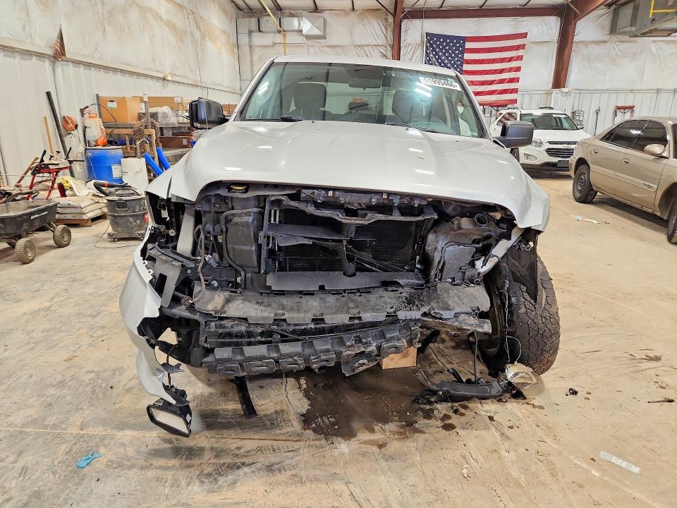Продажа на аукционе авто 2017 Ram 1500, vin: 1C6RR7FT6HS631611, номер лота: 51995466
