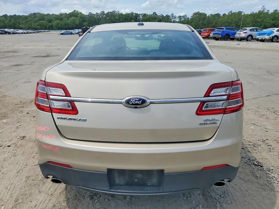 2018 Ford Taurus მანქანა იყიდება აუქციონზე, vin: 1FAHP2E85JG116673, აუქციონის ნომერი: 54770516