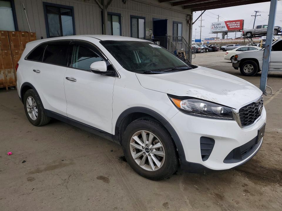 2020 Kia Sorento მანქანა იყიდება აუქციონზე, vin: 5XYPG4A36LG698073, აუქციონის ნომერი: 52143626