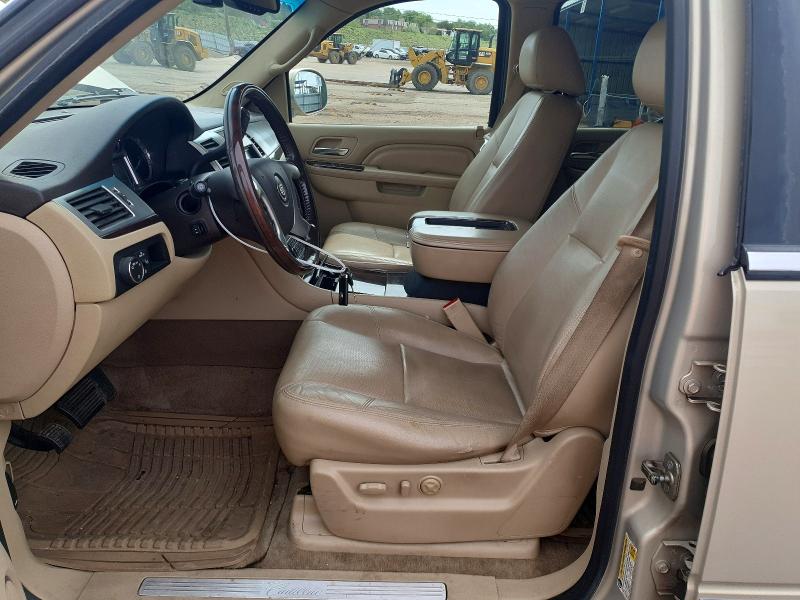 2012 Cadillac Escalade მანქანა იყიდება აუქციონზე, vin: 1GYS4BEF8CR142970, აუქციონის ნომერი: 54432146