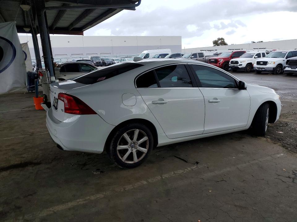 Продаж на аукціоні авто 2016 Volvo S60, vin: YV126MFKXG2397930, номер лоту: 54557926