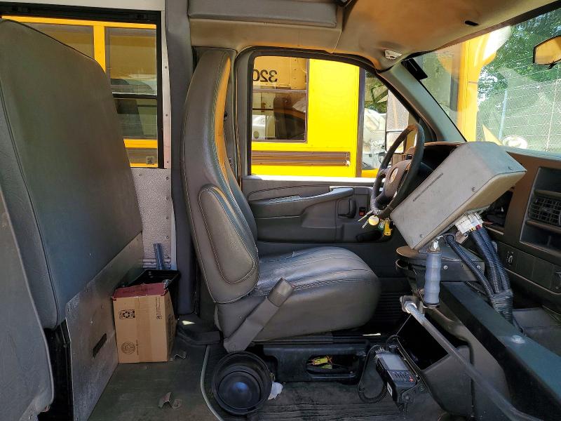 2011 Chevrolet Express G3500 მანქანა იყიდება აუქციონზე, vin: 1GB0G2BA9B1108373, აუქციონის ნომერი: 53973936
