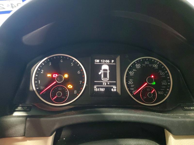 2014 Volkswagen Tiguan მანქანა იყიდება აუქციონზე, vin: WVGAV3AX2EW556751, აუქციონის ნომერი: 55242916