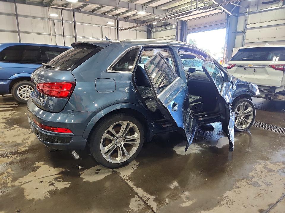 2016 Audi Q3 მანქანა იყიდება აუქციონზე, vin: WA1GFCFS8GR007236, აუქციონის ნომერი: 51908526