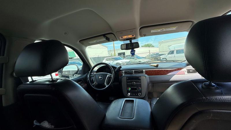 55561806 :رقم المزاد ، 1GKS1KE0XER188706 vin ، 2014 Gmc Yukon مزاد بيع