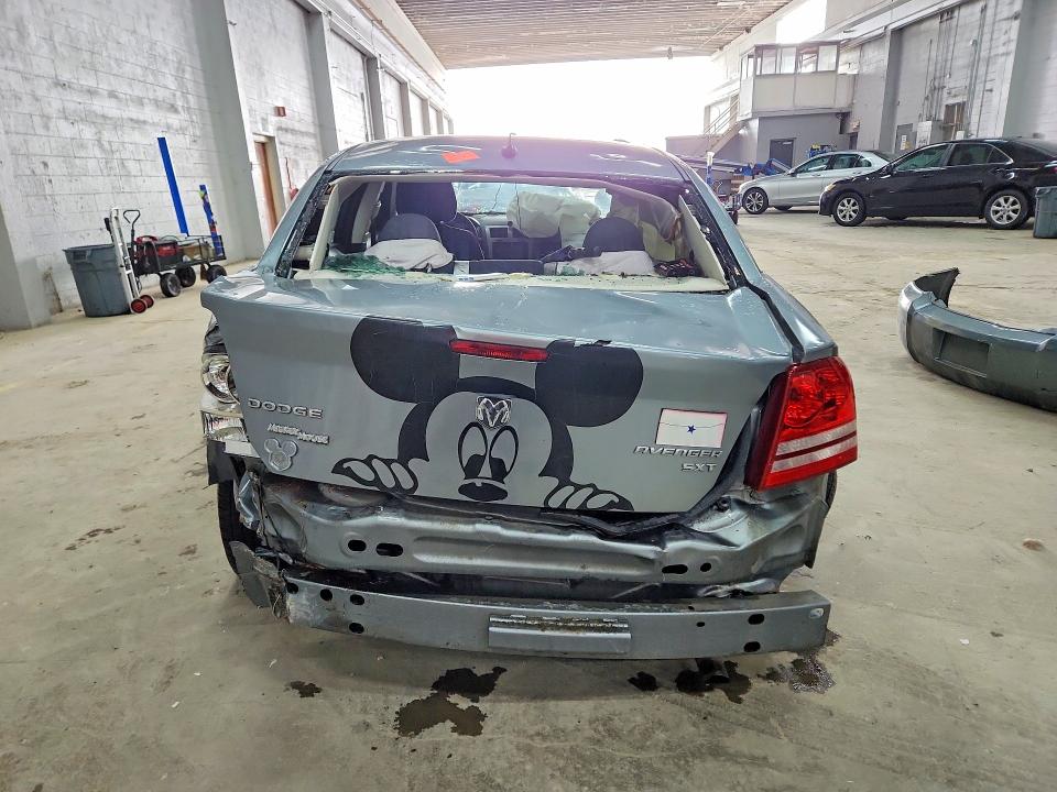 52887406 :رقم المزاد ، 1B3CC4FB3AN230562 vin ، 2010 Dodge Avenger مزاد بيع