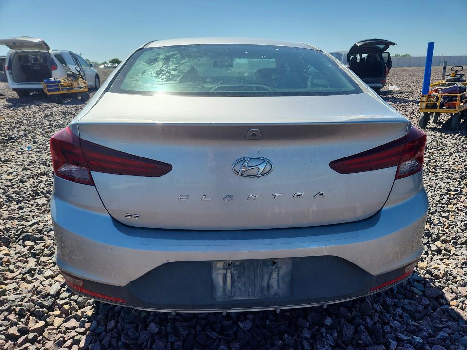 2020 Hyundai Elantra მანქანა იყიდება აუქციონზე, vin: 5NPD74LF6LH588904, აუქციონის ნომერი: 53406366
