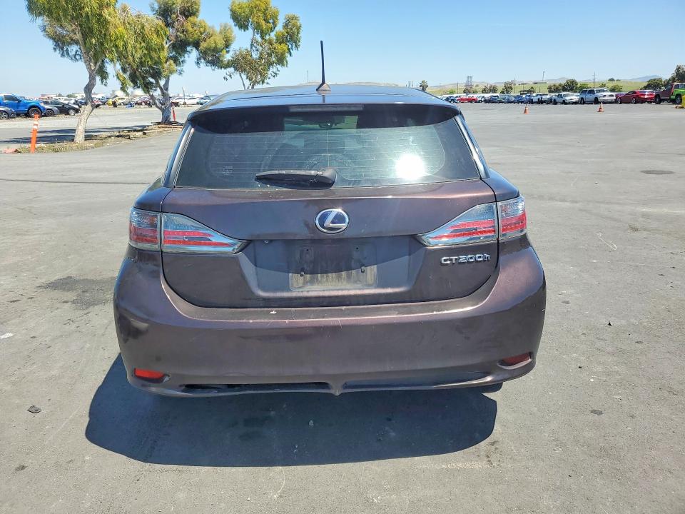 53126216 :رقم المزاد ، JTHKD5BH2B2031866 vin ، 2011 Lexus Ct مزاد بيع