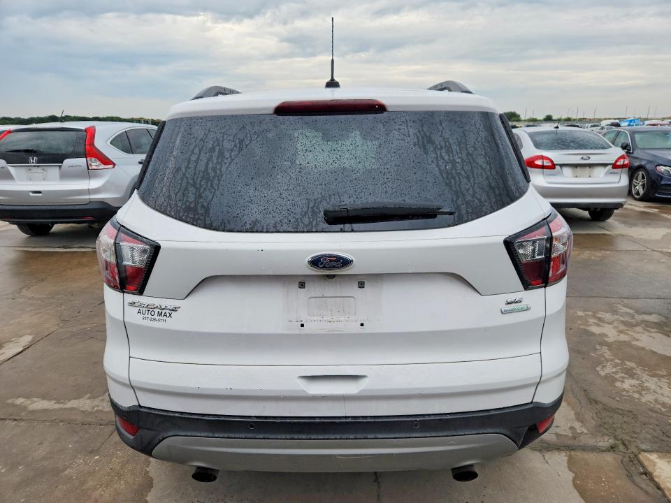 2018 Ford Escape მანქანა იყიდება აუქციონზე, vin: 1FMCU0GD6JUA58713, აუქციონის ნომერი: 54625206