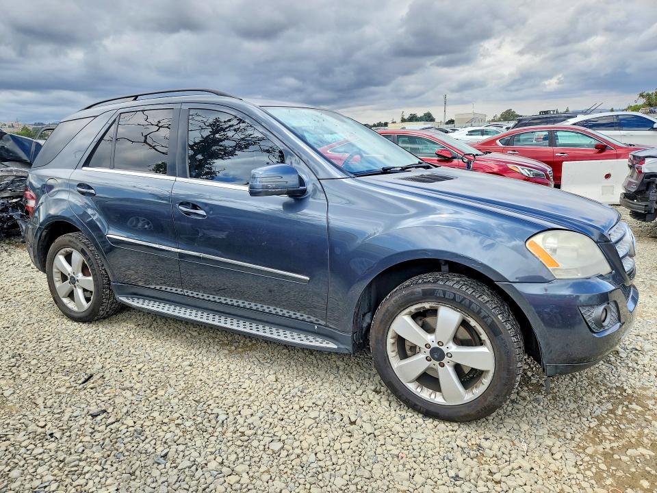 2011 Mercedes-benz Ml მანქანა იყიდება აუქციონზე, vin: 4JGBB5GB5BA667114, აუქციონის ნომერი: 55308416