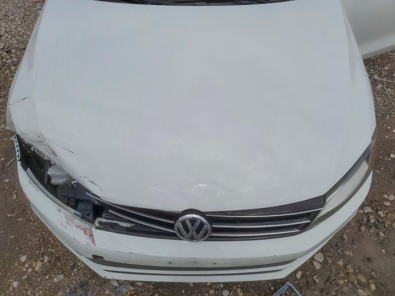 50401756 :رقم المزاد ، 3VW2B7AJ6HM324482 vin ، 2017 Volkswagen Jetta مزاد بيع