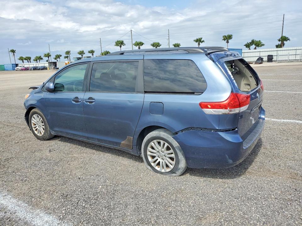 52523866 :رقم المزاد ، 5TDYK3DC2ES508123 vin ، 2014 Toyota Sienna مزاد بيع