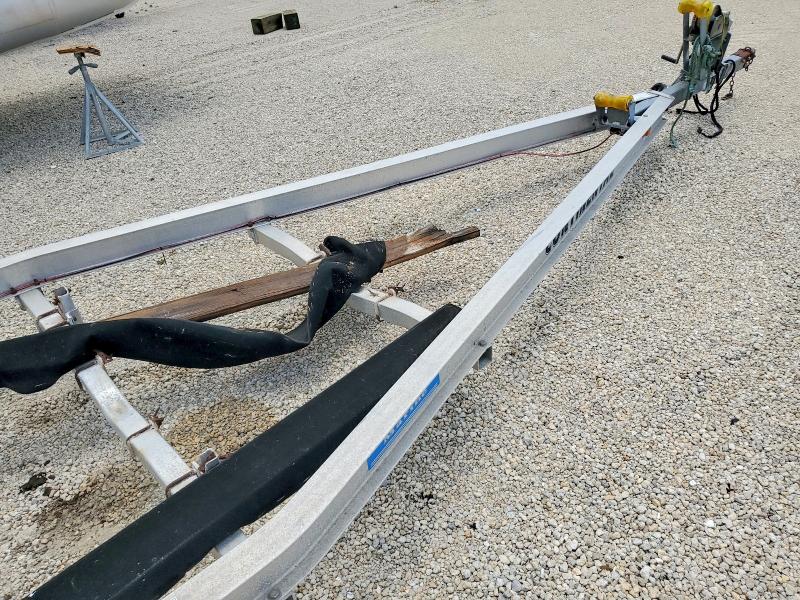 2022 Aluminum Boat Trailer მანქანა იყიდება აუქციონზე, vin: NOVIN0201382786, აუქციონის ნომერი: 54507376
