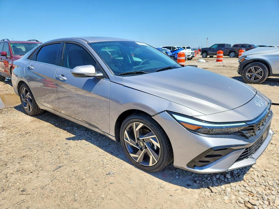 2026 Hyundai Elantra მანქანა იყიდება აუქციონზე, vin: KMHLN4DJXTU193372, აუქციონის ნომერი: 53178576