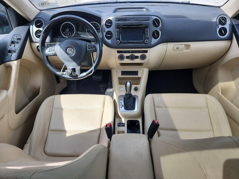 54350866 :رقم المزاد ، WVGAV7AX4FW555366 vin ، 2015 Volkswagen Tiguan مزاد بيع