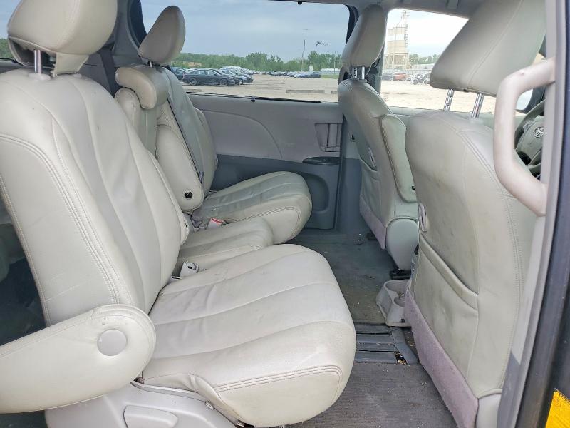 Продаж на аукціоні авто 2011 Toyota Sienna, vin: 5TDKK3DC1BS003045, номер лоту: 49495236