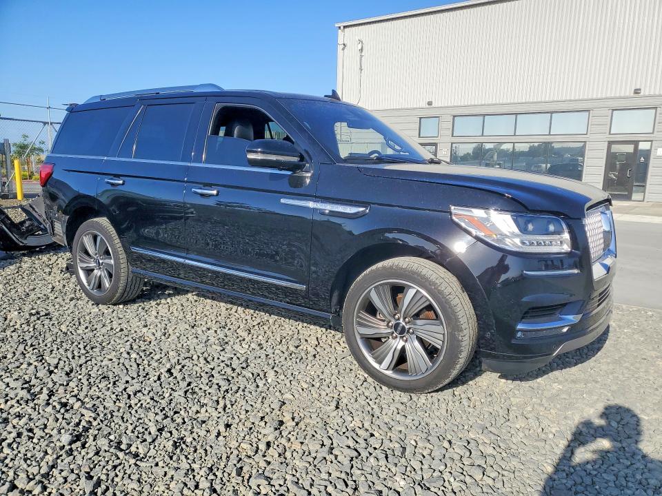 Продажа на аукционе авто 2018 Lincoln Navigator, vin: 5LMJJ2LT1JEL21366, номер лота: 54525846