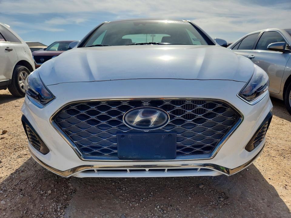 2019 Hyundai Sonata მანქანა იყიდება აუქციონზე, vin: 5NPE34AB2KH763308, აუქციონის ნომერი: 54816296