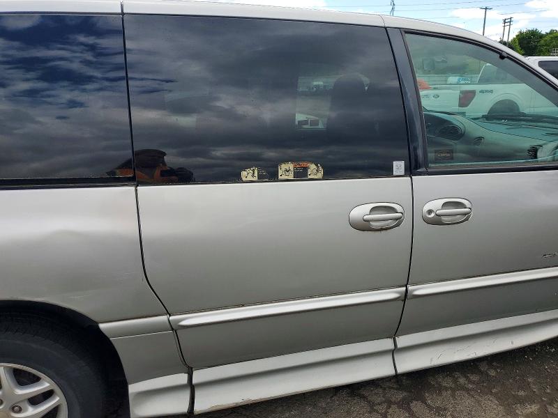 53418746 :رقم المزاد ، 2B4GP44R4YR564064 vin ، 2000 Dodge Grand Caravan مزاد بيع