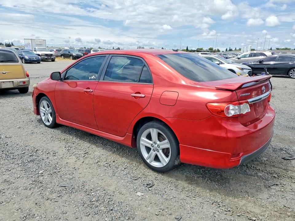 55028216 :رقم المزاد ، 5YFBU4EE9DP189963 vin ، 2013 Toyota Corolla مزاد بيع