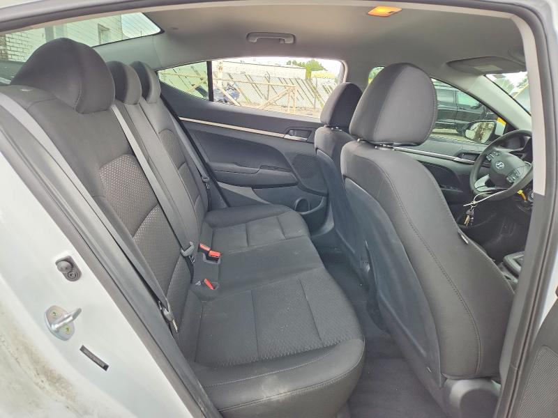 53524826 :رقم المزاد ، 5NPD74LF5KH465559 vin ، 2019 Hyundai Elantra مزاد بيع