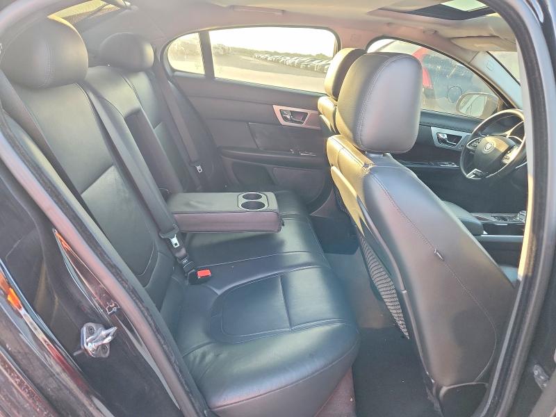 Продажа на аукционе авто 2013 Jaguar Xf, vin: SAJWJ0EF4D8S92278, номер лота: 53825906