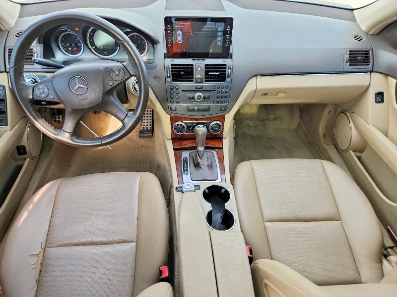 53415846 :رقم المزاد ، WDDGF8BB5AR088380 vin ، 2010 Mercedes-benz C مزاد بيع