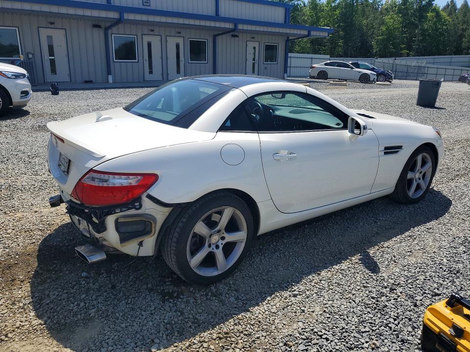 51881996 :رقم المزاد ، WDDPK4HA0EF079502 vin ، 2014 Mercedes-benz Slk مزاد بيع
