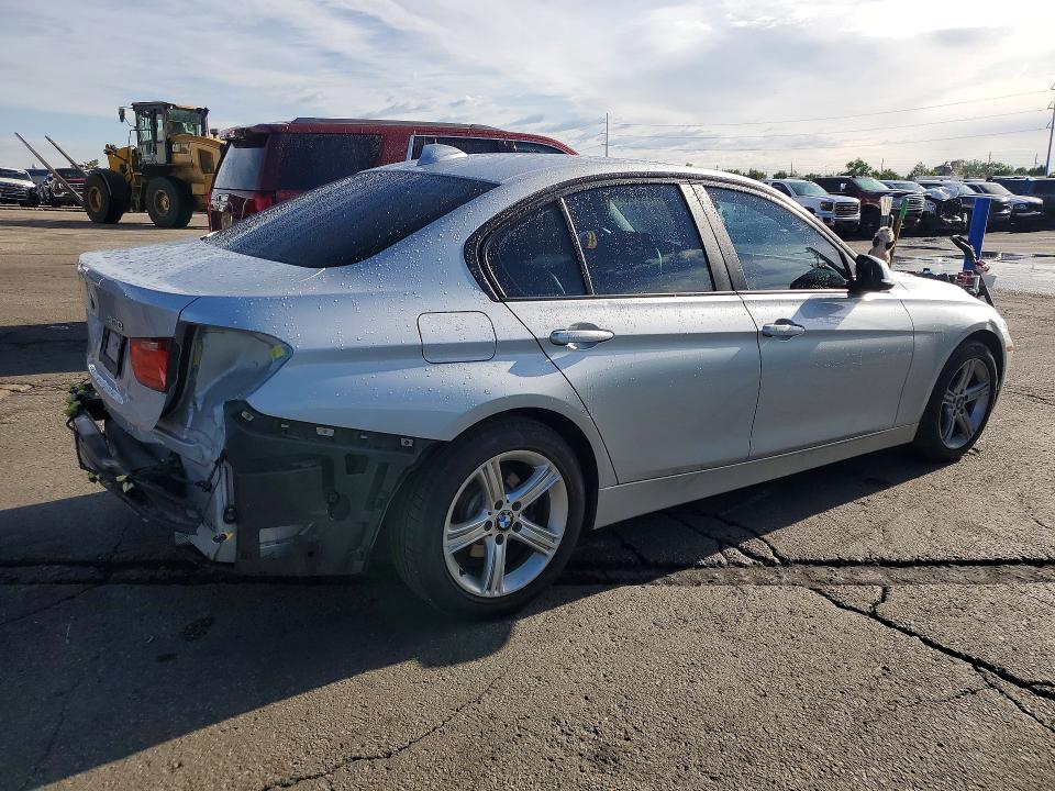 54165996 :رقم المزاد ، WBA3B5C51EP540027 vin ، 2014 Bmw 328 مزاد بيع