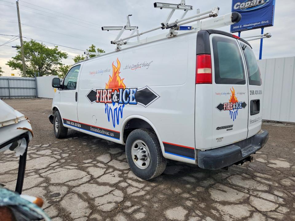 2014 Chevrolet Express G2500 მანქანა იყიდება აუქციონზე, vin: 1GCWGFCA1E1205860, აუქციონის ნომერი: 52561606