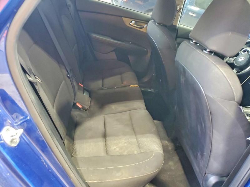 51923666 :رقم المزاد ، 3KPF24AD1ME275533 vin ، 2021 Kia Forte مزاد بيع