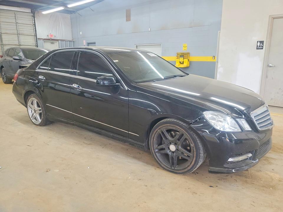 2013 Mercedes-benz E მანქანა იყიდება აუქციონზე, vin: WDDHF8JB6DA758222, აუქციონის ნომერი: 52031326