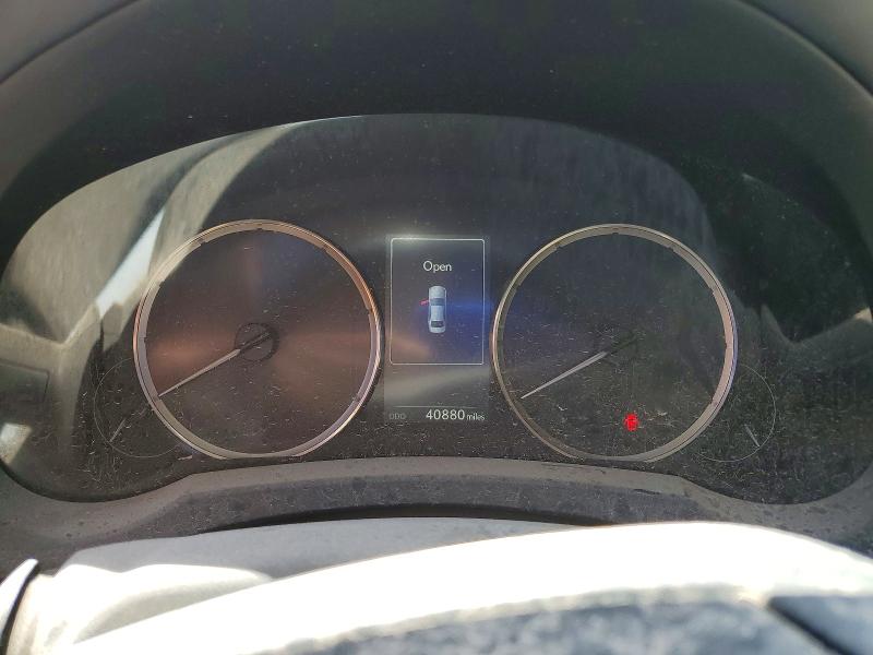 51366236 :رقم المزاد ، JTHBA1D27K5099248 vin ، 2019 Lexus Is مزاد بيع