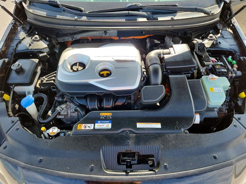 Продажа на аукционе авто 2016 Hyundai Sonata Hybrid, vin: KMHE34L19GA008932, номер лота: 52165096